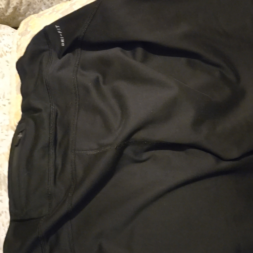 Nike Dri-Fit Black Leggings - Picture 5 of 5